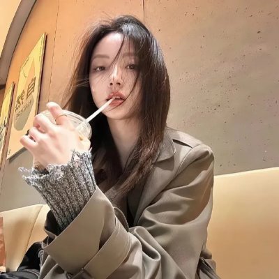 爱上小男人